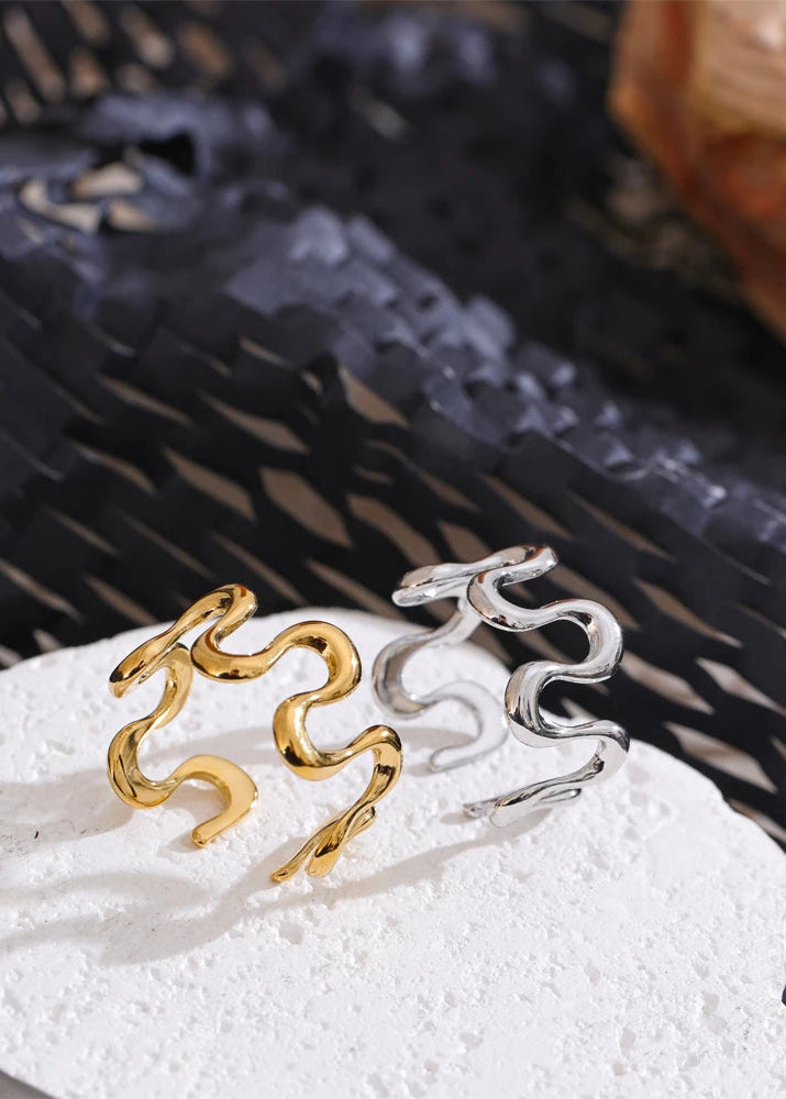 Aurelia Wave Ring