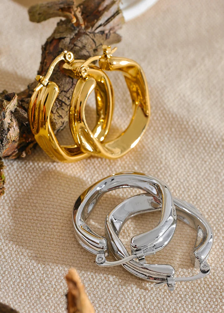 Sorelle Hoop Earrings