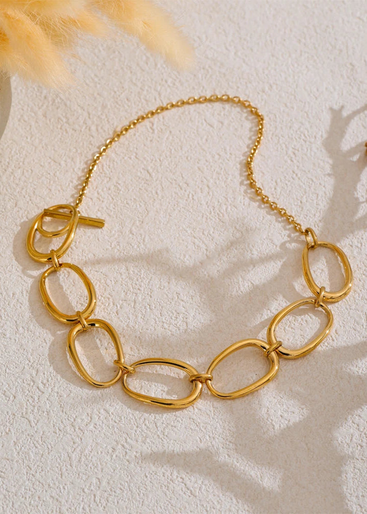 Solenne Oval Chain