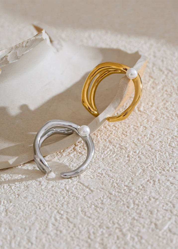 Serina Pearl Ring