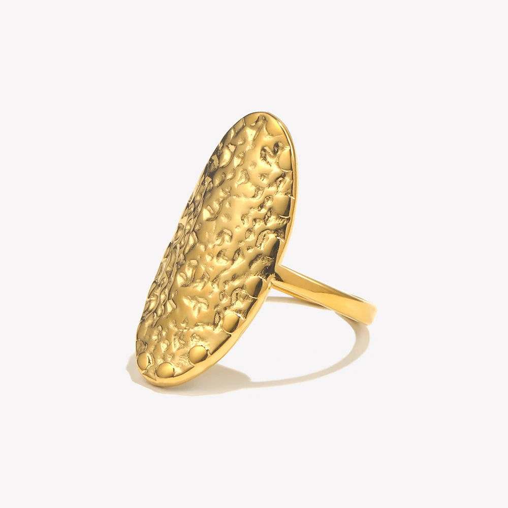 Selene Crest Ring